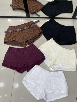 Short encaje