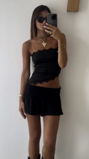 Top con detalle